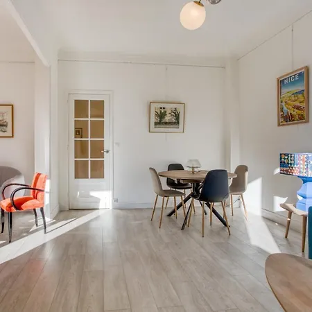 Upstays Terrace Center 75M2 Apartment Канны