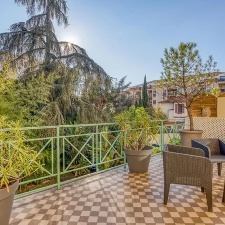 Apartment Upstays Terrace Center 75m2